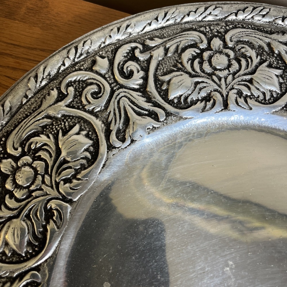 Pewter Platter Wilton Armetale William & Mary 13" Round Tray / Platter / Plate - Picture 6 of 7